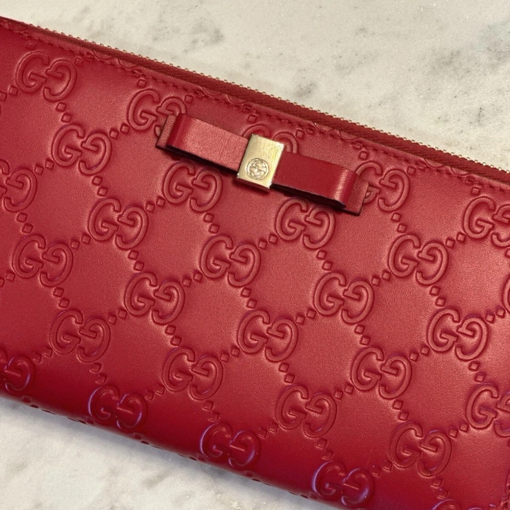 Gucci Microguccisima Red Continental Zip Wallet with Bow